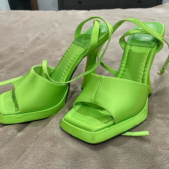 Steve Madden Heels - Picture 6 of 11